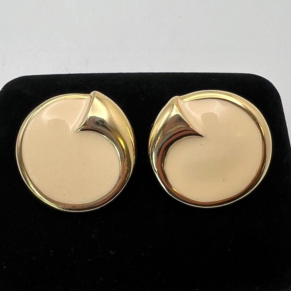 SALE 3/$20**Anne Klein Round Cream Enamel CLIP Earrings